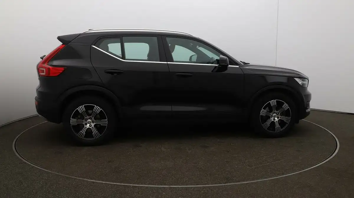 2020-volvo-xc40-20-b4-inscription-awd-big-42