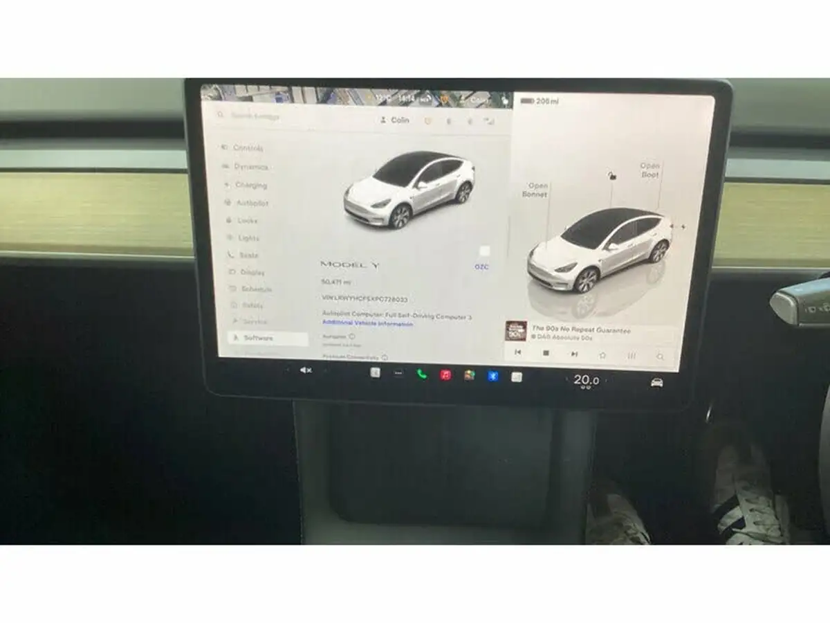 2023-tesla-model-y-e-rwd-big-9