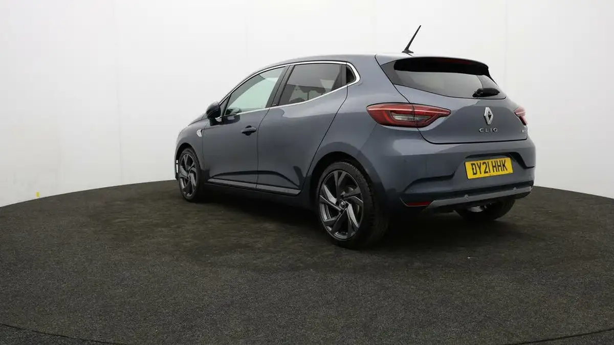 2021-renault-clio-16-rs-line-big-4