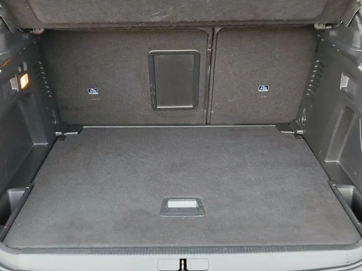 2022-peugeot-3008-suv-12-puretech-gt-big-13