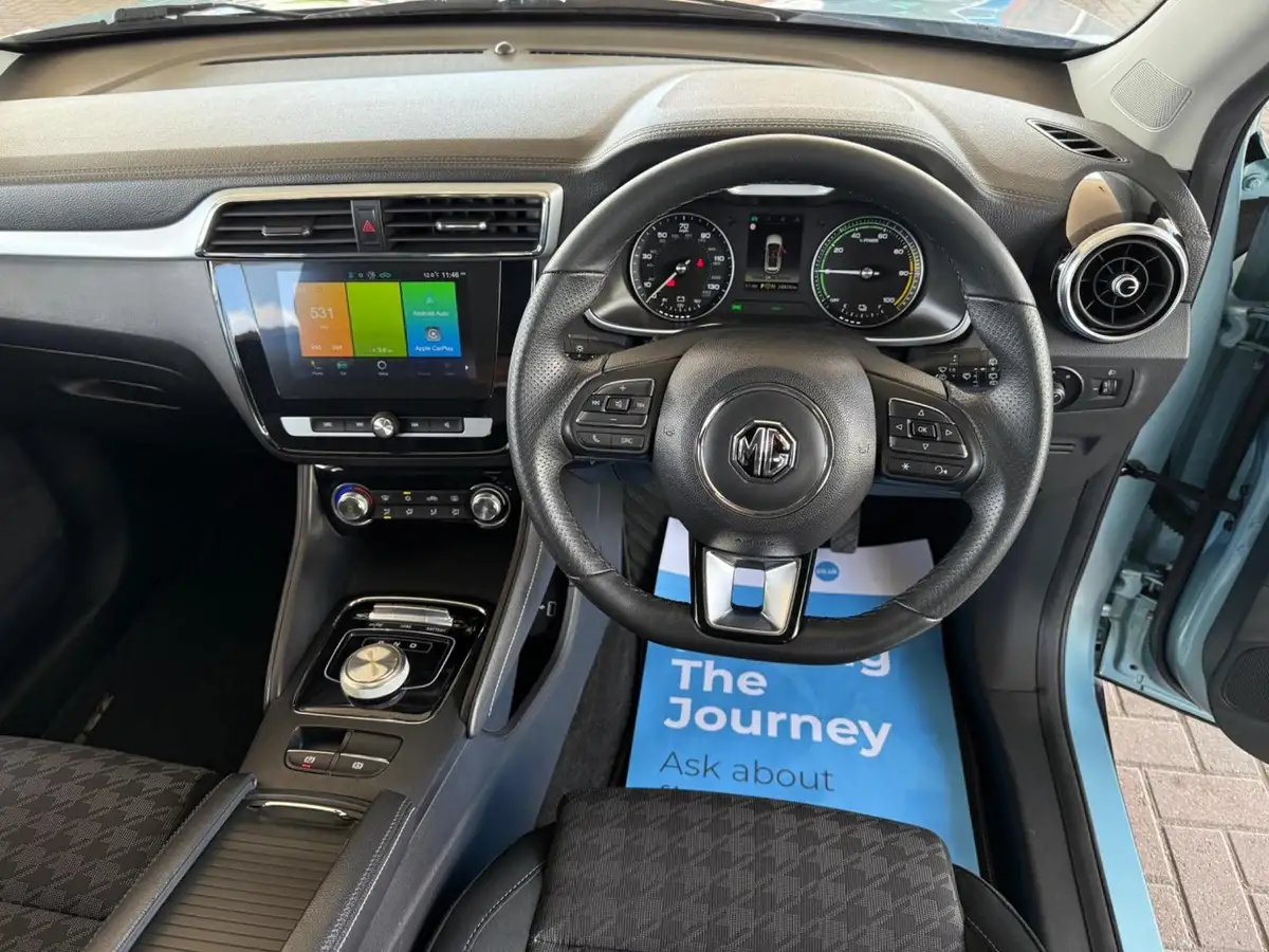 2019-mg-zs-suv-e-excite-ev-big-6
