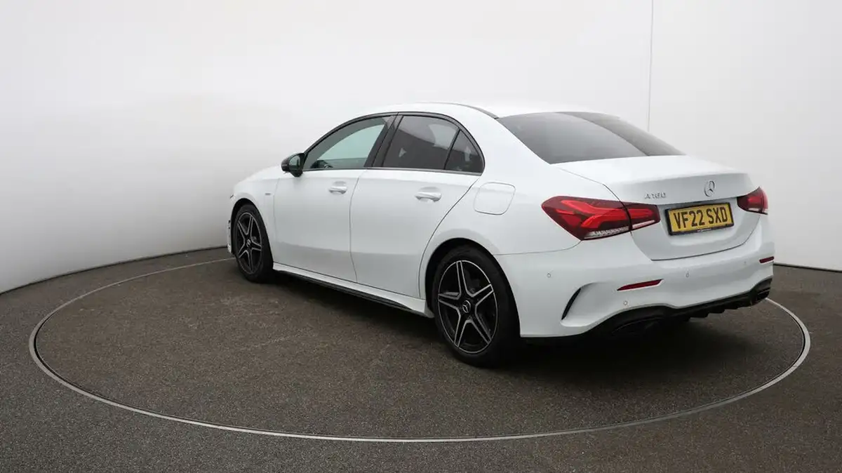2022-mercedes-benz-a-class-13-a180-amg-line-executive-edition-saloon-4d-7g-dct-big-54