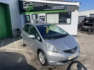 2010-honda-jazz-14-es-small-17