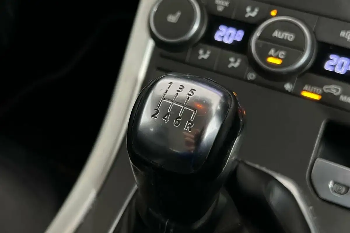 2016-land-rover-range-rover-evoque-20ed4-se-ss-big-16