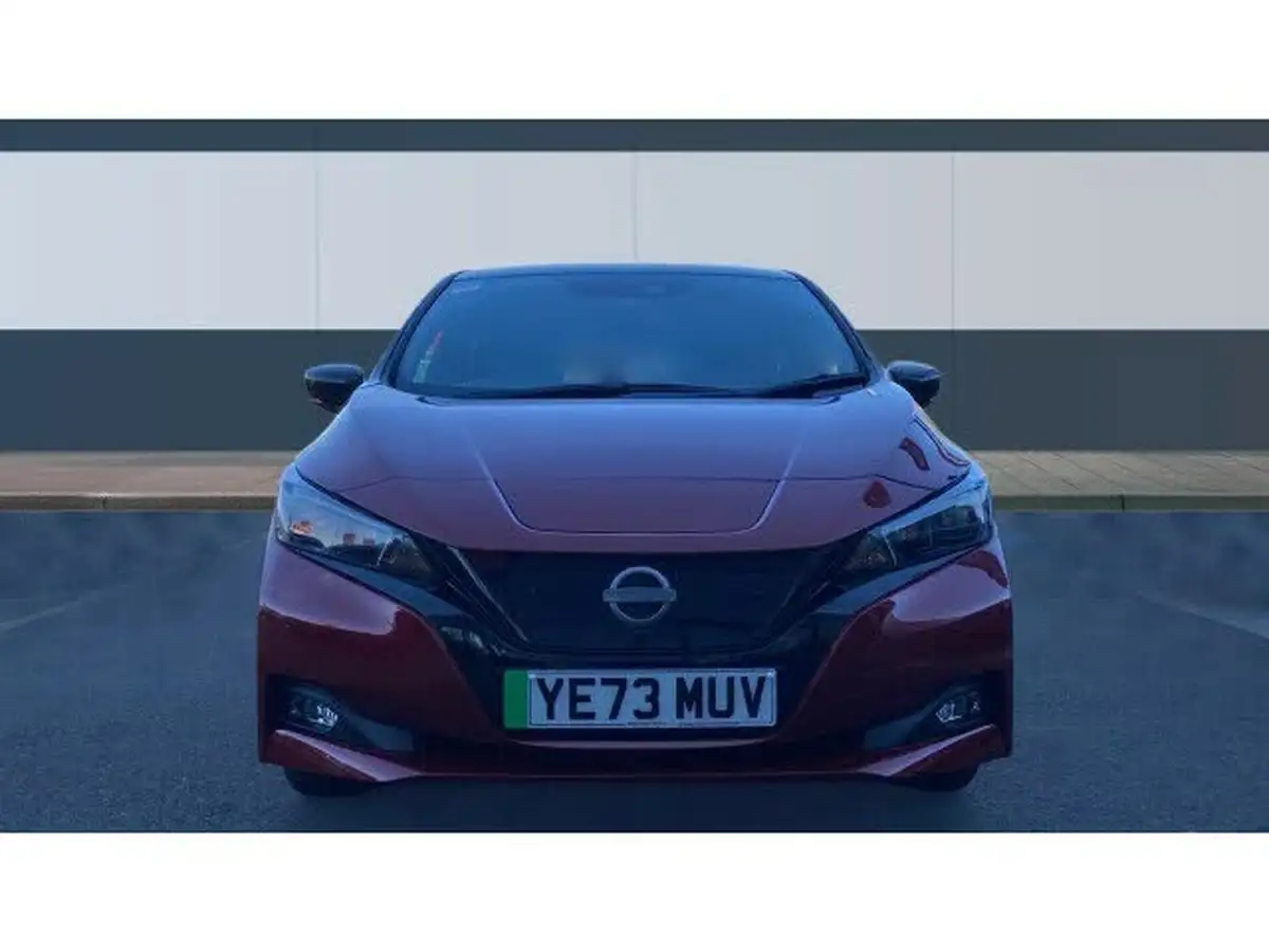 2023-nissan-leaf-e-tekna-39kwh-big-2