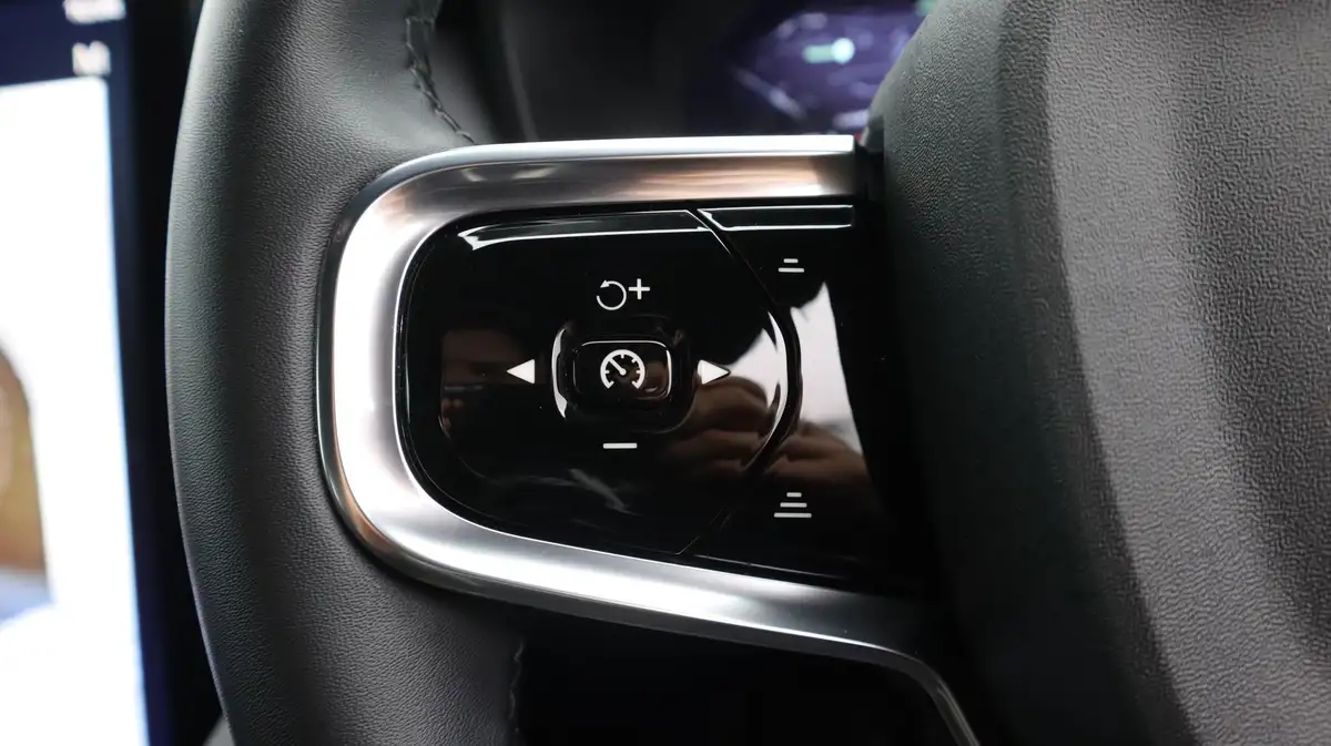 2023-polestar-polestar-2-e-ps2-165kw-standard-single-hatchback-big-22