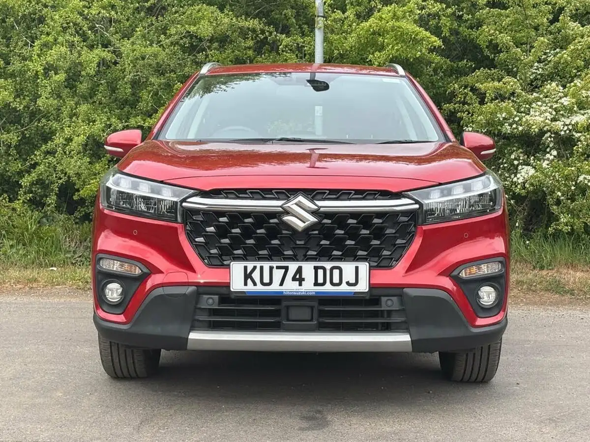 2024-suzuki-s-cross-15-motion-big-11