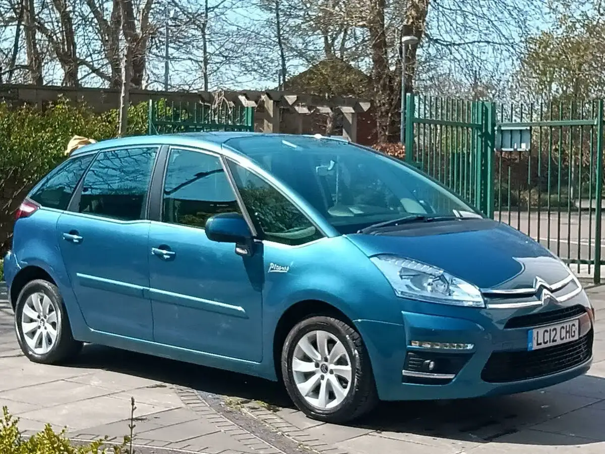 2012-citroen-c4-picasso-16td-vtr-16-e-hdi-egs-big-4