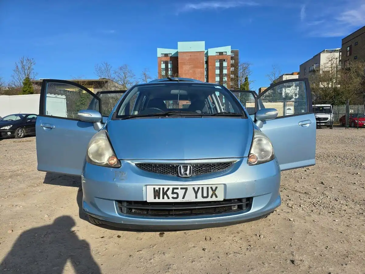 2007-honda-jazz-14-se-big-4
