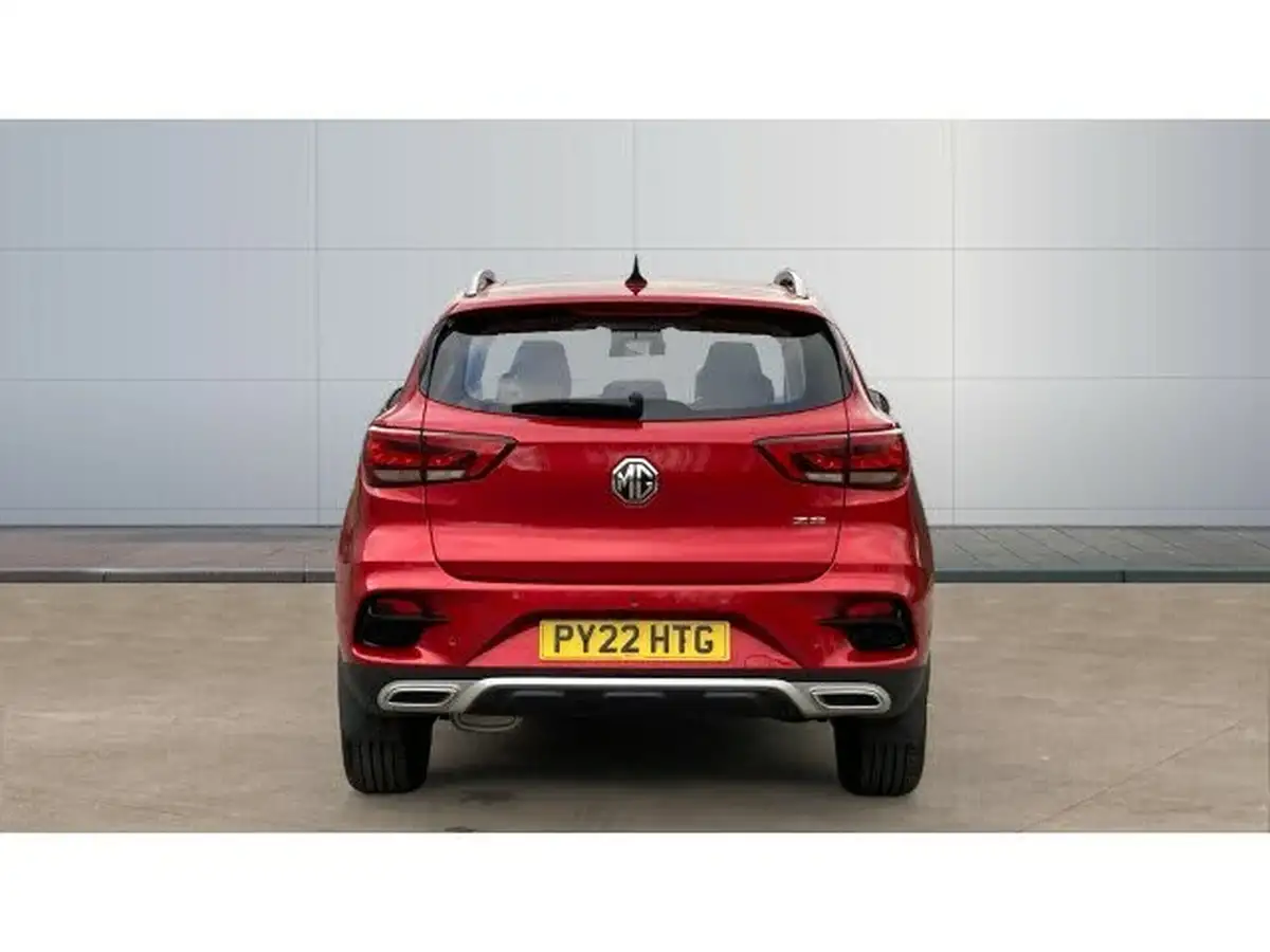 2022-mg-zs-suv-10t-gdi-exclusive-big-5