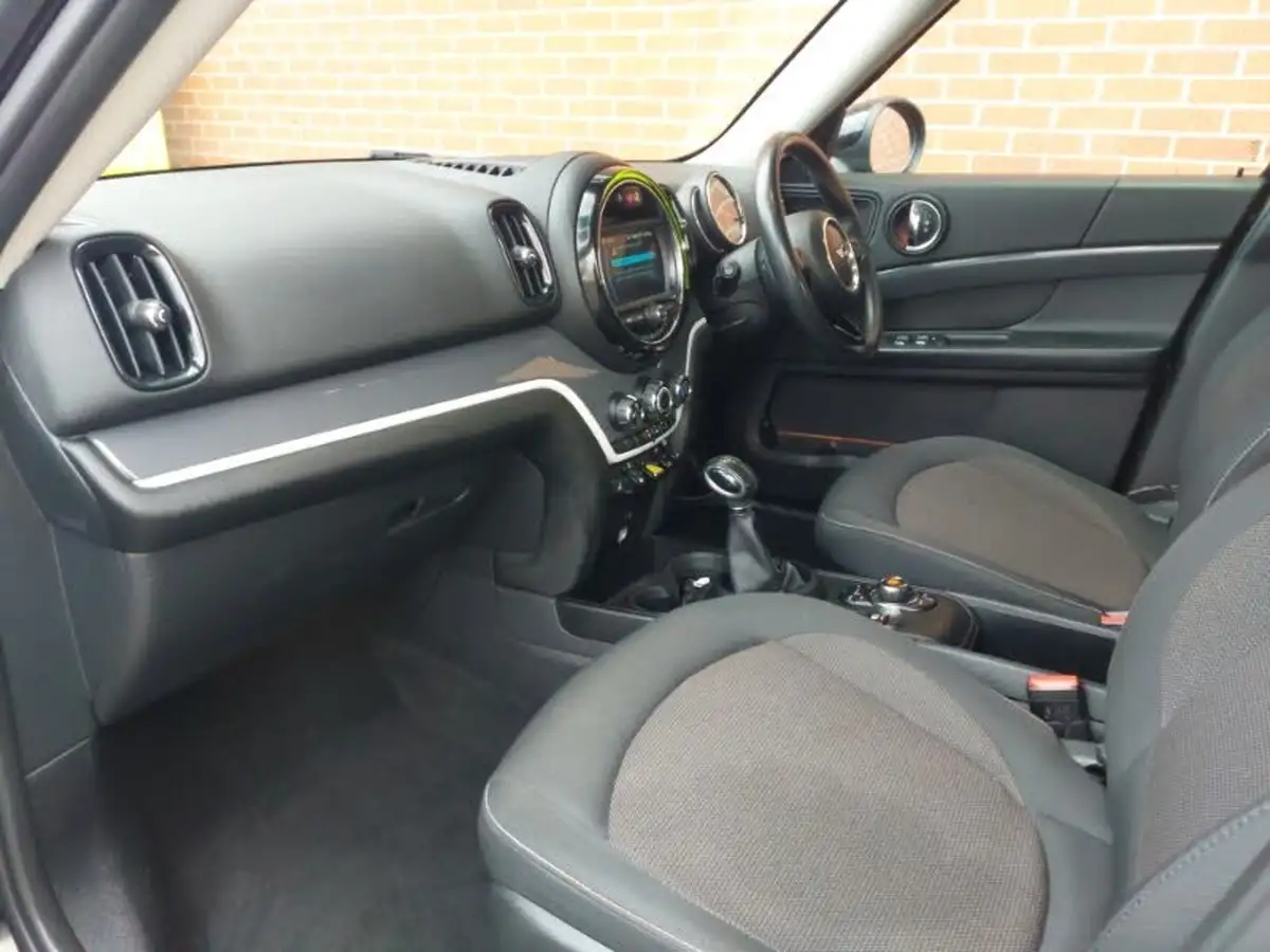 2019-mini-countryman-15-cooper-s-e-phev-exclusive-comfortnav-plus-big-4
