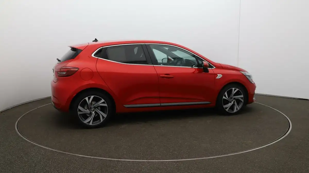 2021-renault-clio-16-rs-line-big-44