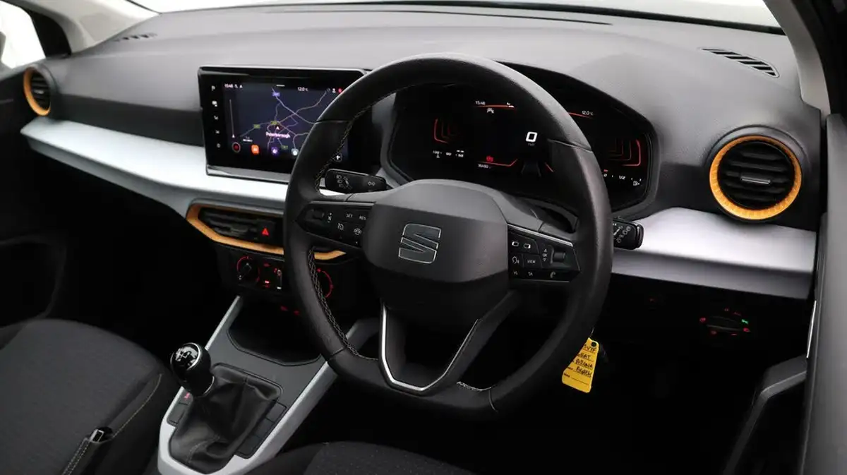 2023-seat-arona-10-tsi-evo-se-technology-big-8