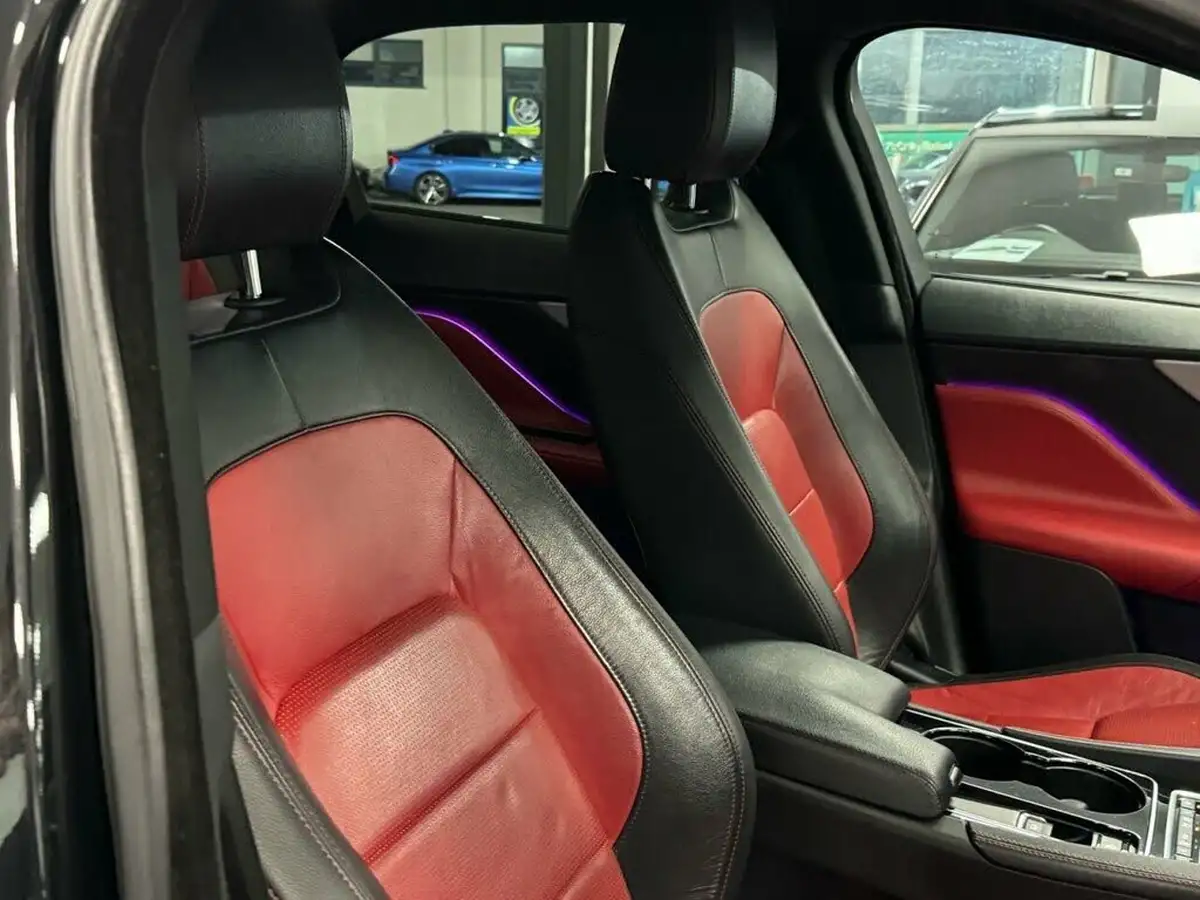 2016-jaguar-f-pace-20-i4d-r-sport-awd-auto-big-27