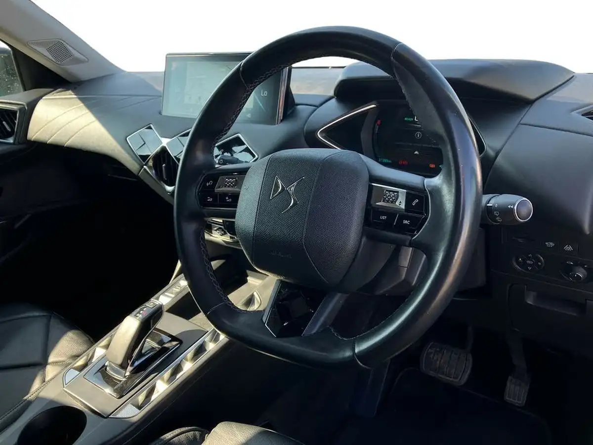 2021-ds-ds-3-crossback-e-tense-ultra-prestige-big-7