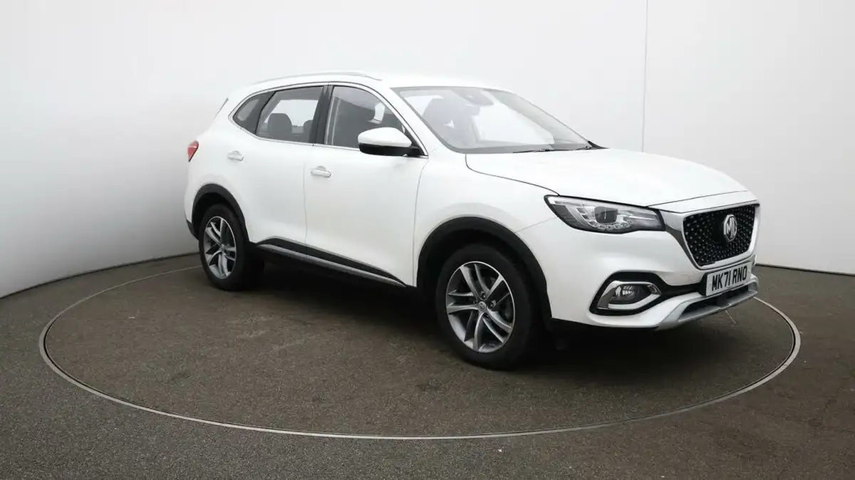 2022-mg-hs-15t-gdi-excite-162ps-dct-big-1