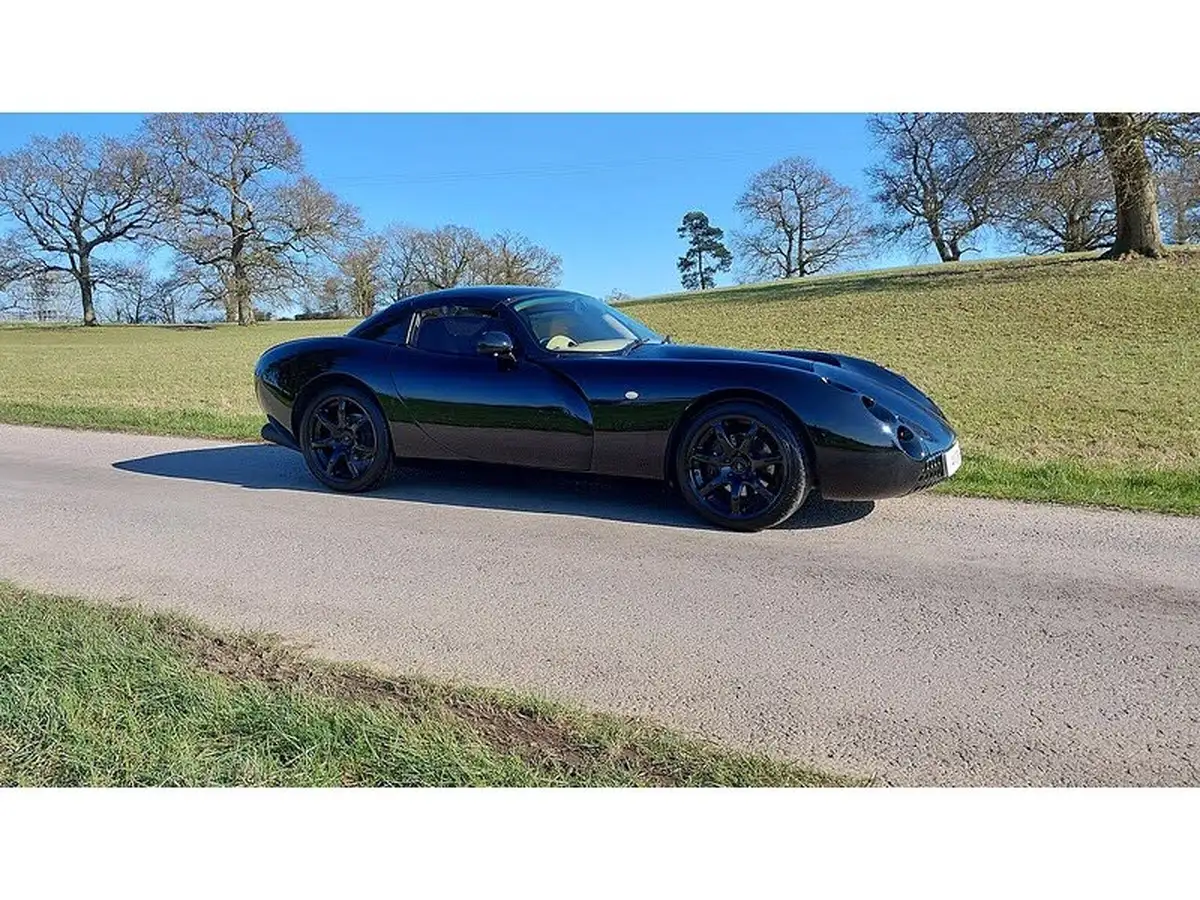 2001-tvr-tuscan-big-16