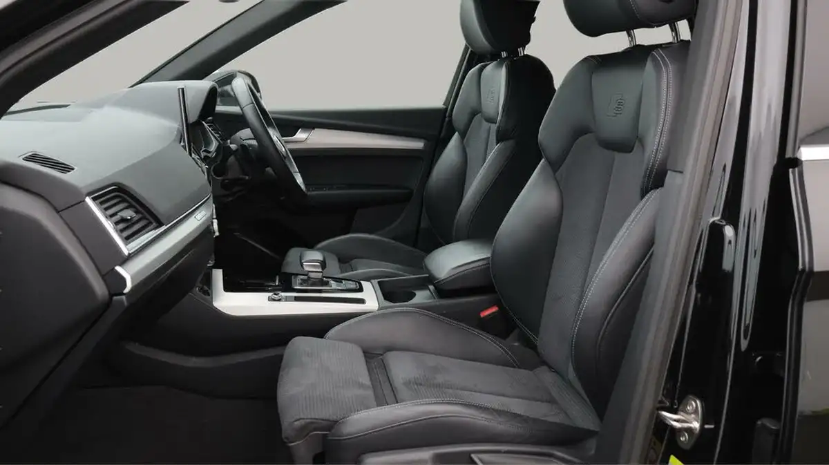 2022-audi-q5-20-50-tfsi-e-s-line-station-wagon-big-14