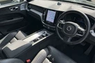 2024-volvo-xc60-20-t8-ultra-black-edition-small-4