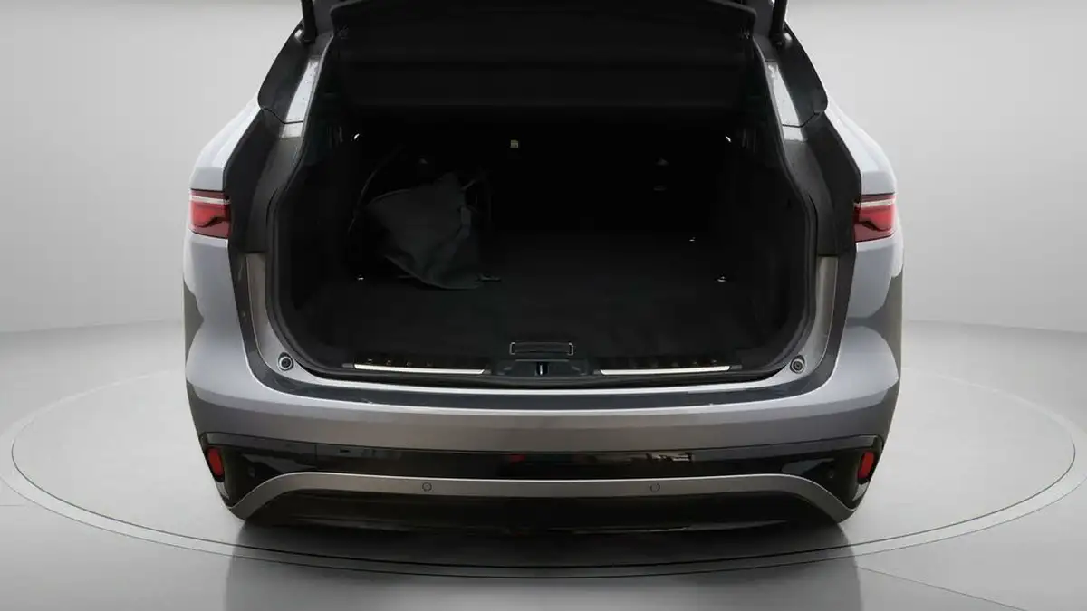 2022-jaguar-f-pace-20-p250-r-dynamic-black-big-16