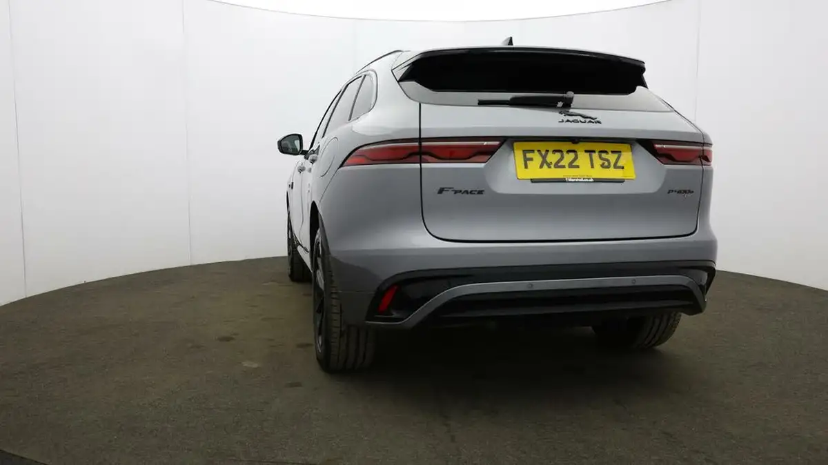 2022-jaguar-f-pace-20-p250-r-dynamic-black-big-64