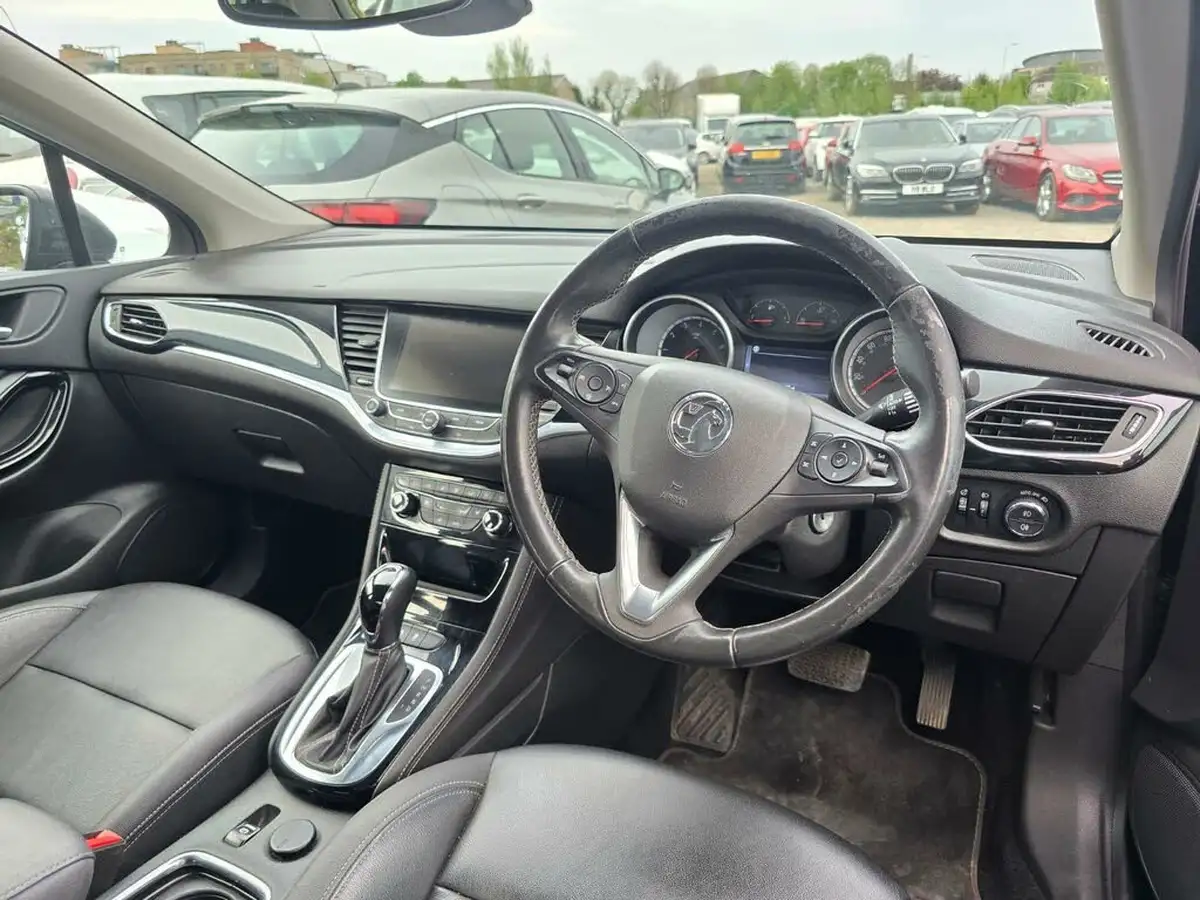 2018-vauxhall-astra-14i-16v-turbo-elite-nav-150ps-ss-hatchback-auto-big-24