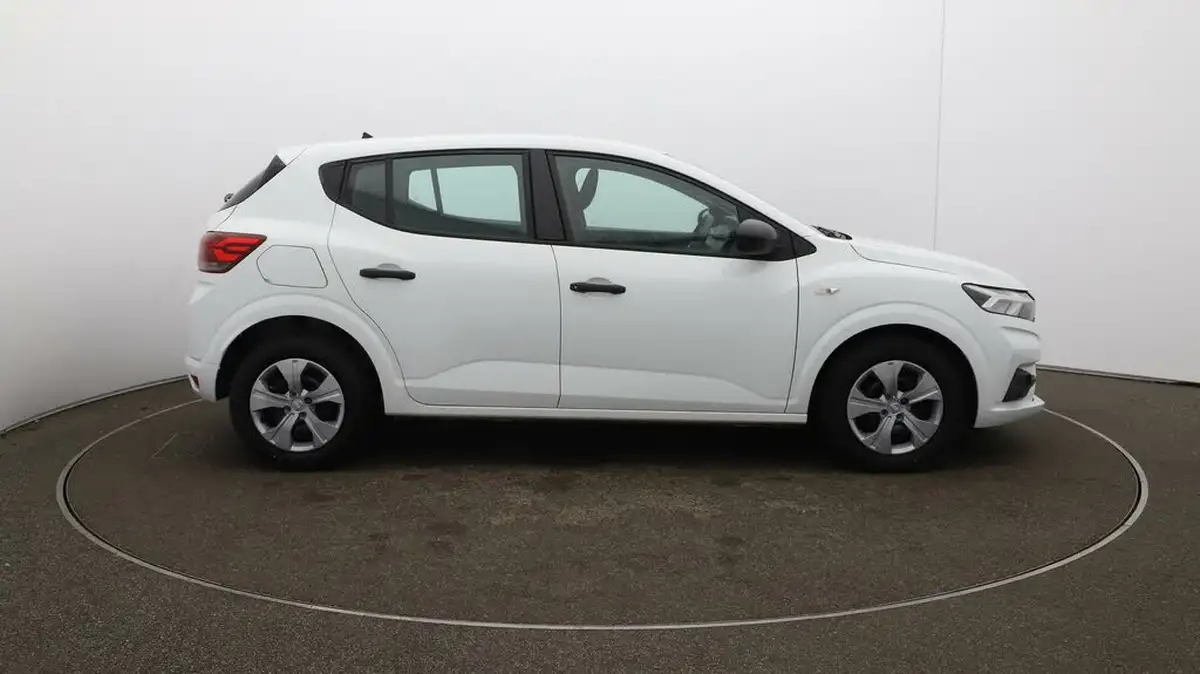 2022-dacia-sandero-10-sce-essential-big-43