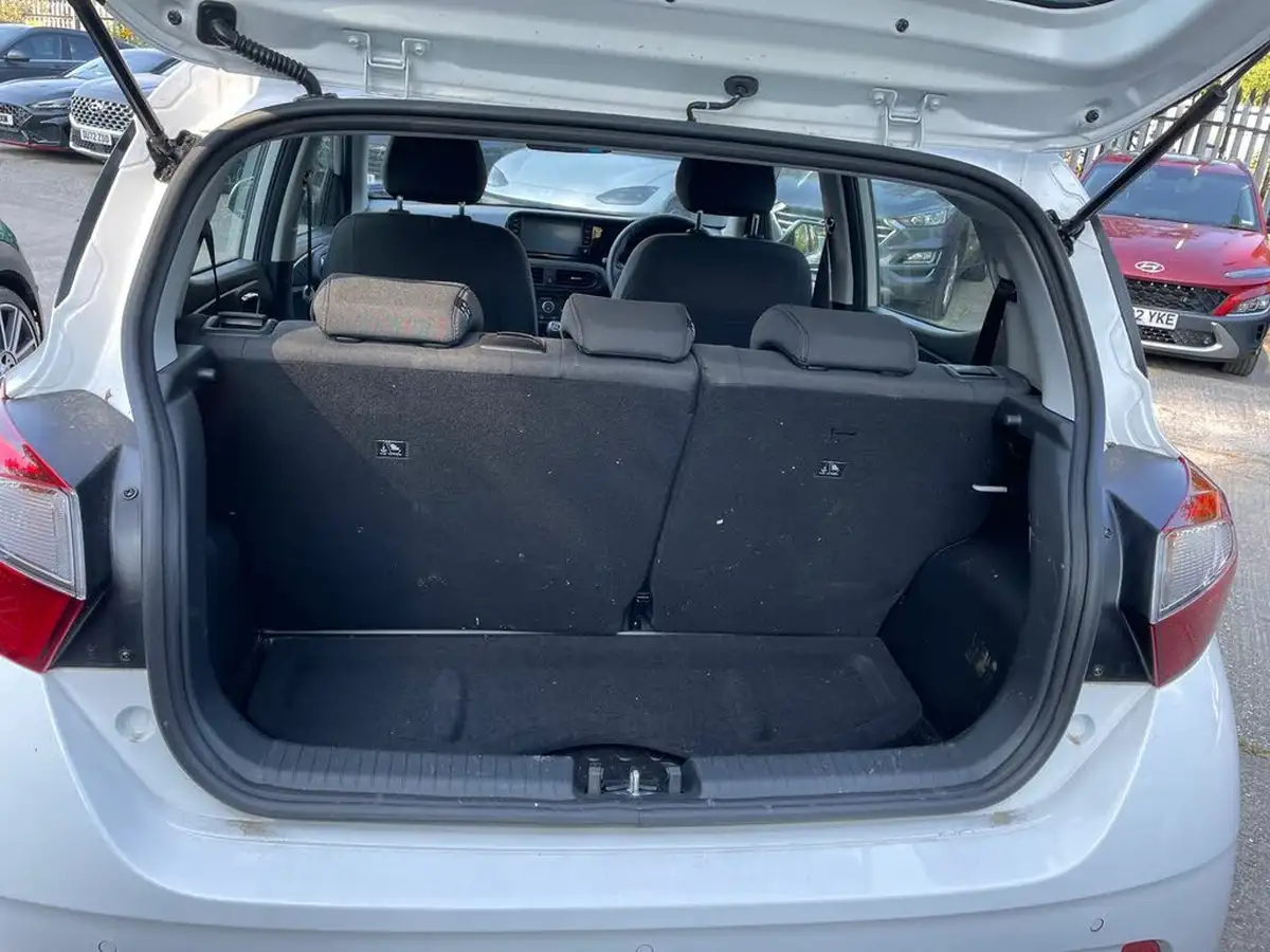 2025-hyundai-i10-10-advance-63ps-big-11