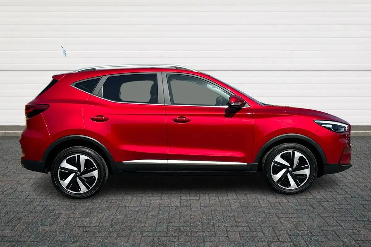2023-mg-zs-suv-e-trophy-connect-ev-156ps-long-range-big-14