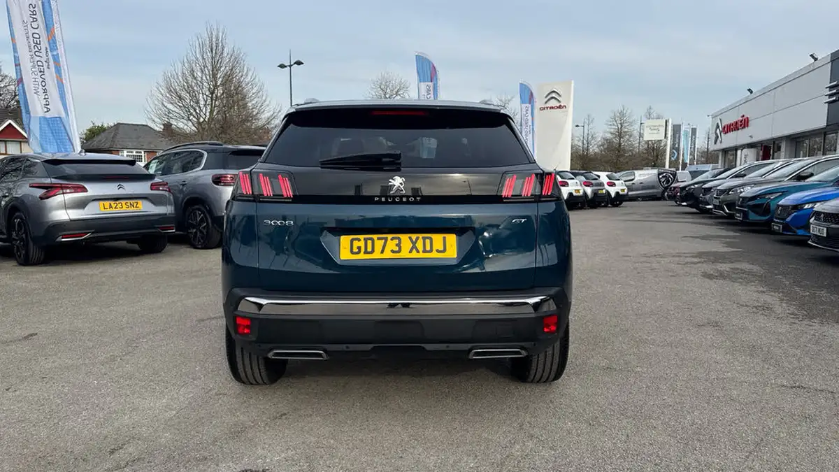 2024-peugeot-3008-suv-12-puretech-gt-136ps-hybrid-e-dsc6-big-8