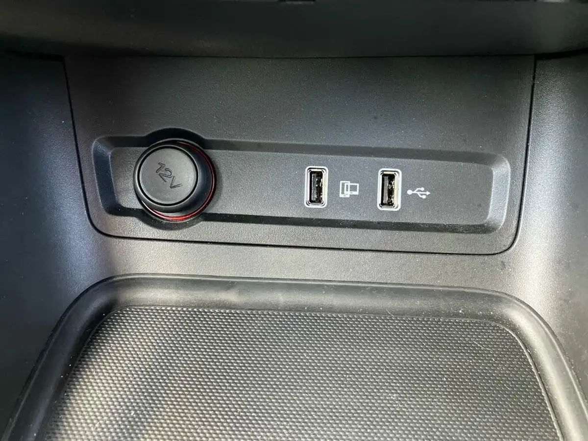 2024-mg-zs-suv-10t-gdi-exclusive-big-30