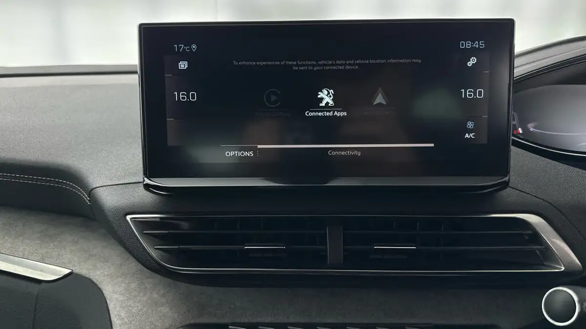 2022-peugeot-3008-suv-12-puretech-gt-big-32