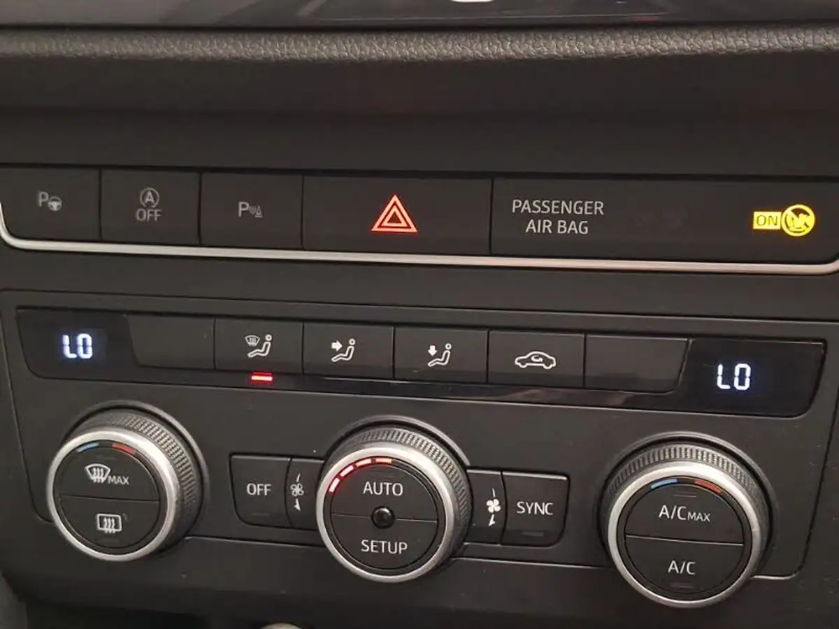 2024-seat-ateca-15-ecotsi-se-technology-dsg-big-12