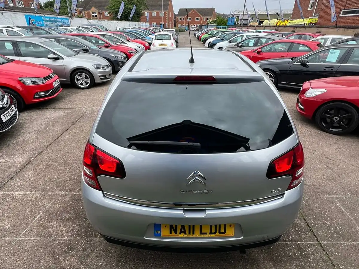 2011-citroen-c3-14-connexion-big-27