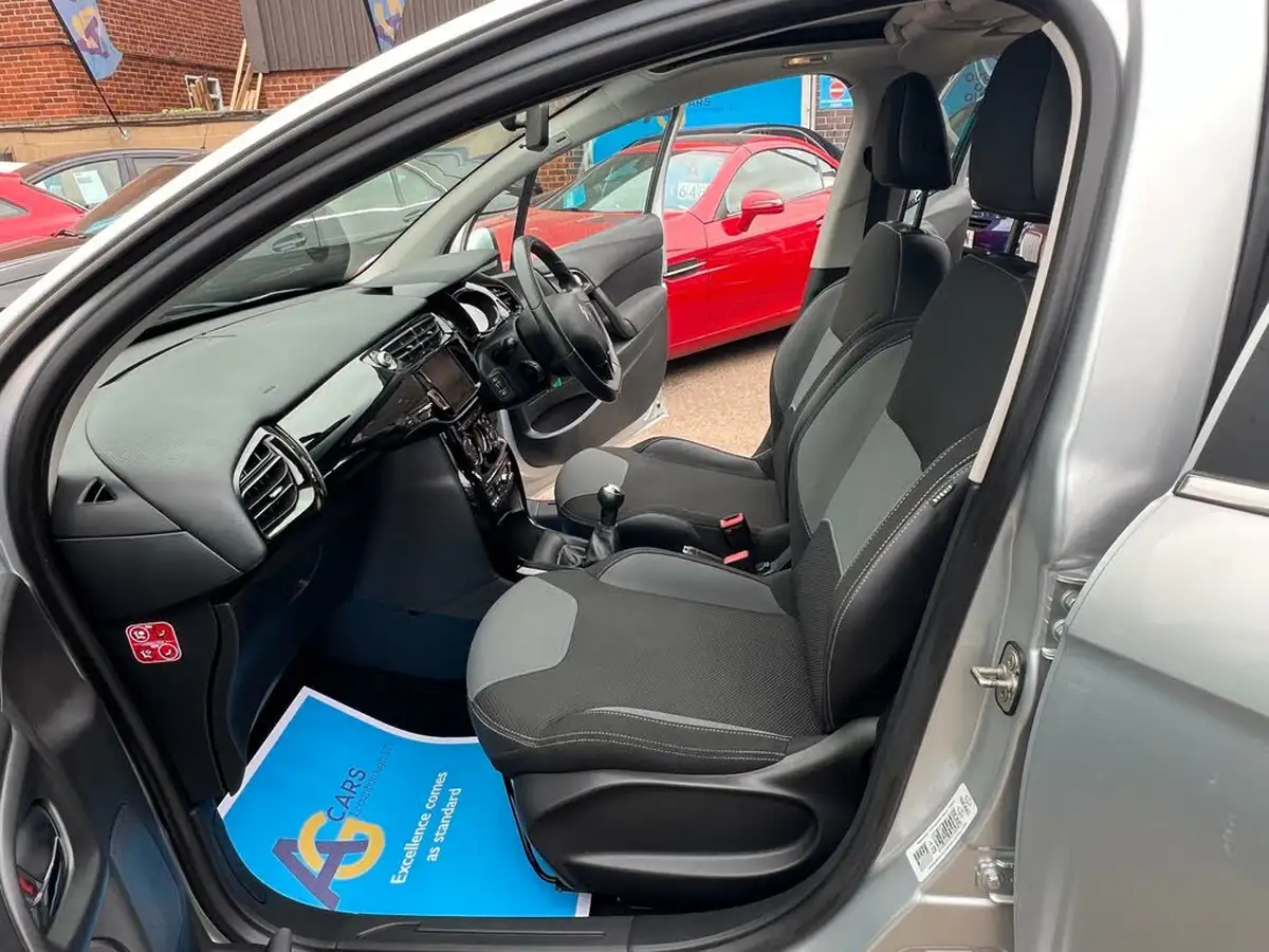 2011-citroen-c3-14-connexion-big-3