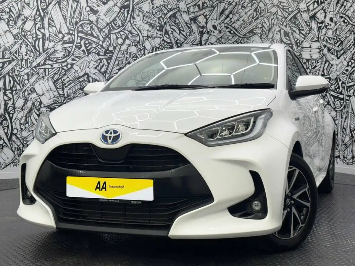 2021-toyota-yaris-15-vvt-i-design-big-5