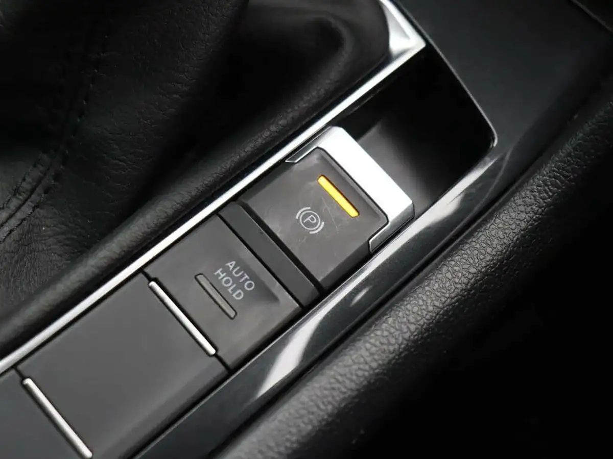 2022-volkswagen-tiguan-15-tsi-life-150ps-dsg-big-38