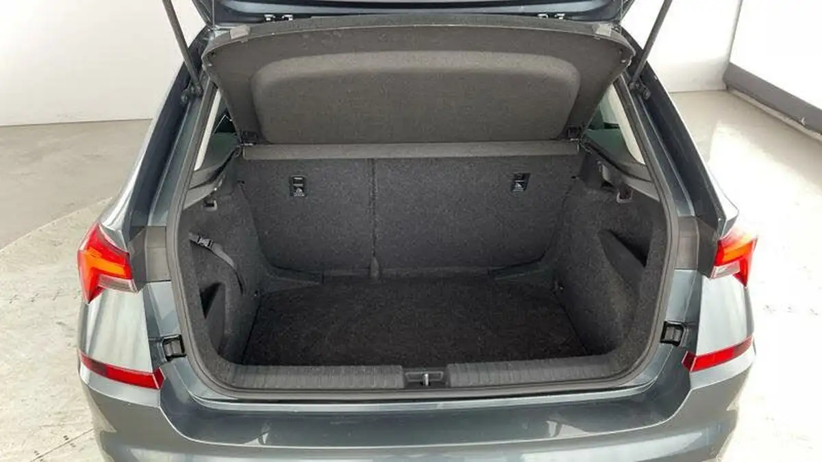 2020-skoda-kamiq-15-tsi-se-l-hatchback-big-30