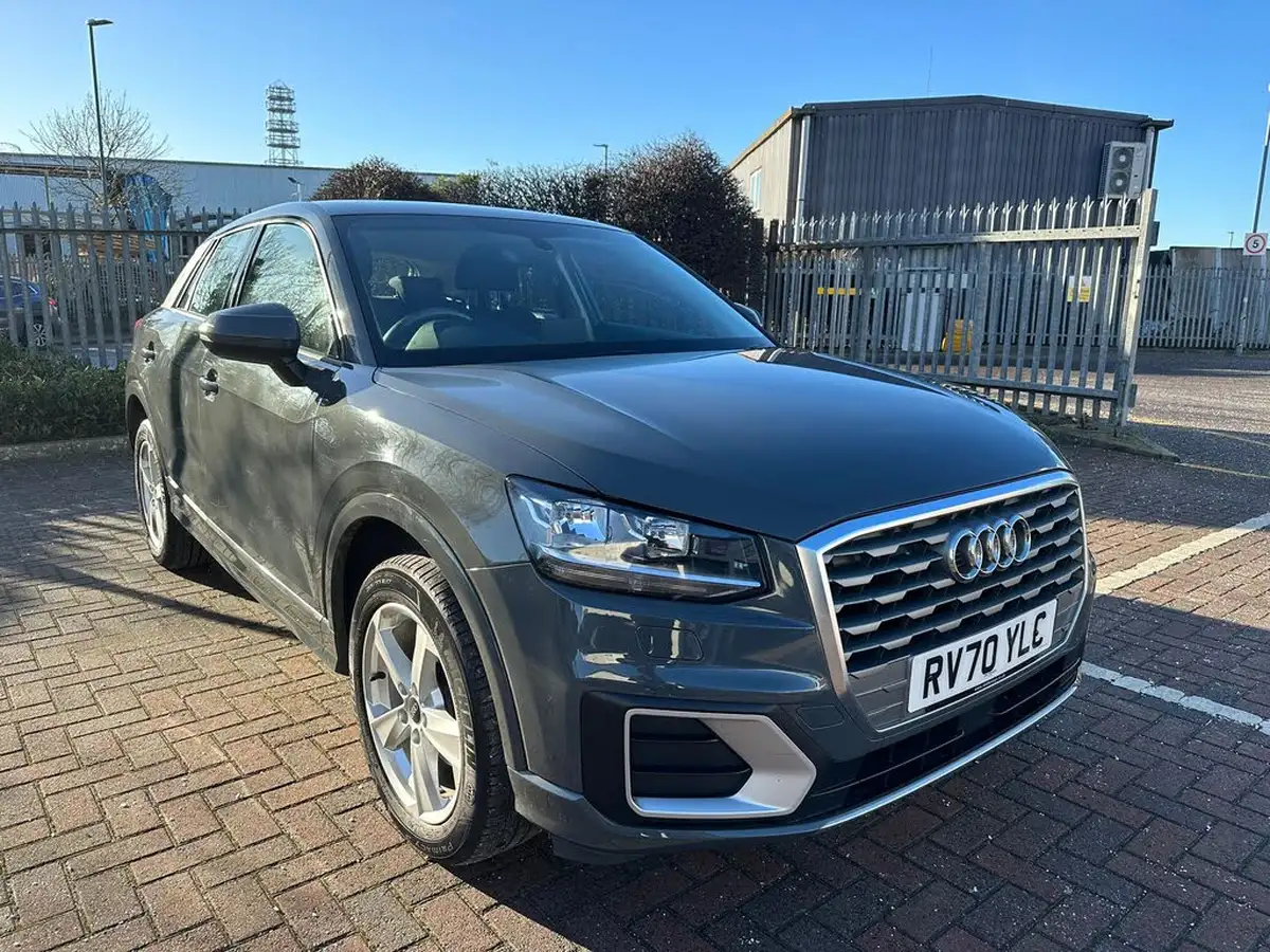 2020-audi-q2-10-30-tfsi-sport-116ps-big-0