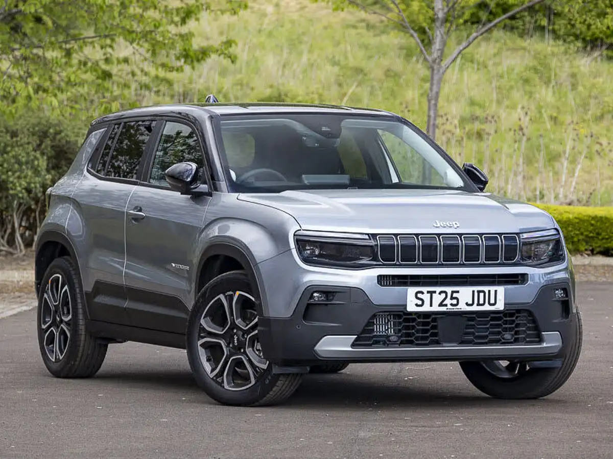 2025-jeep-avenger-12-gse-summit-e-hybrid-48v-auto-big-0