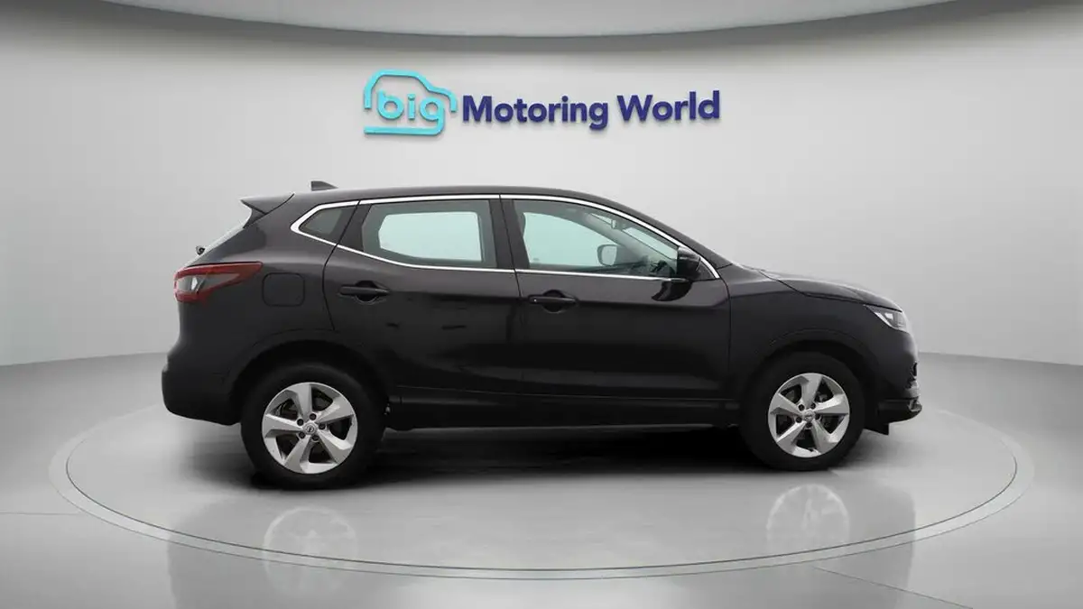 2020-nissan-qashqai-13-dig-t-acenta-premium-160ps-auto-big-8