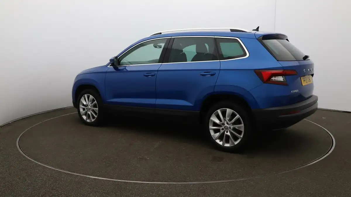 2021-skoda-karoq-15-tsi-se-l-big-35