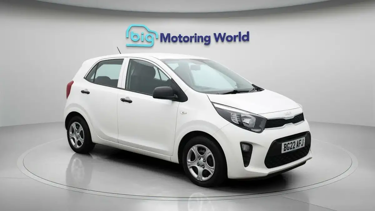 2022-kia-picanto-10-1-big-1
