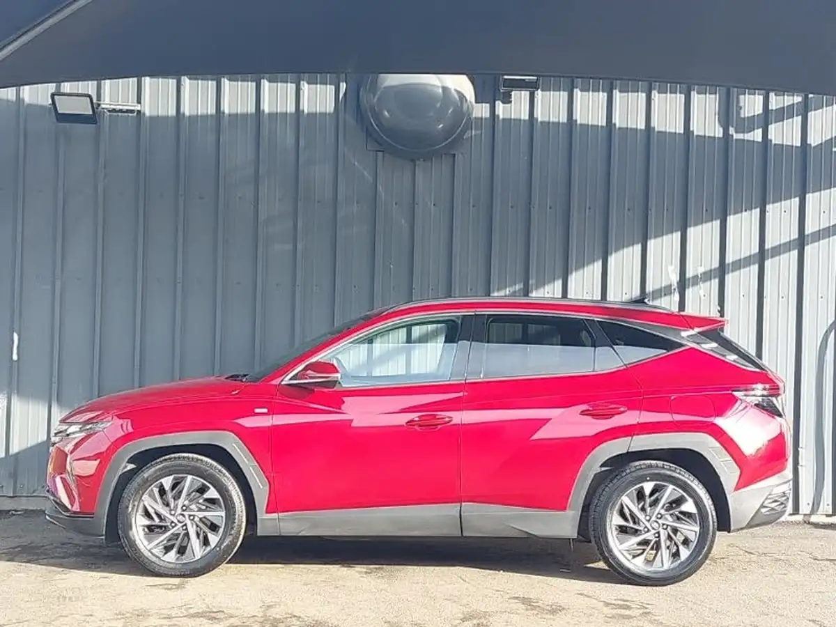 2021-hyundai-tucson-16-t-gdi-premium-150ps-48-volt-mhev-1598cc-big-3
