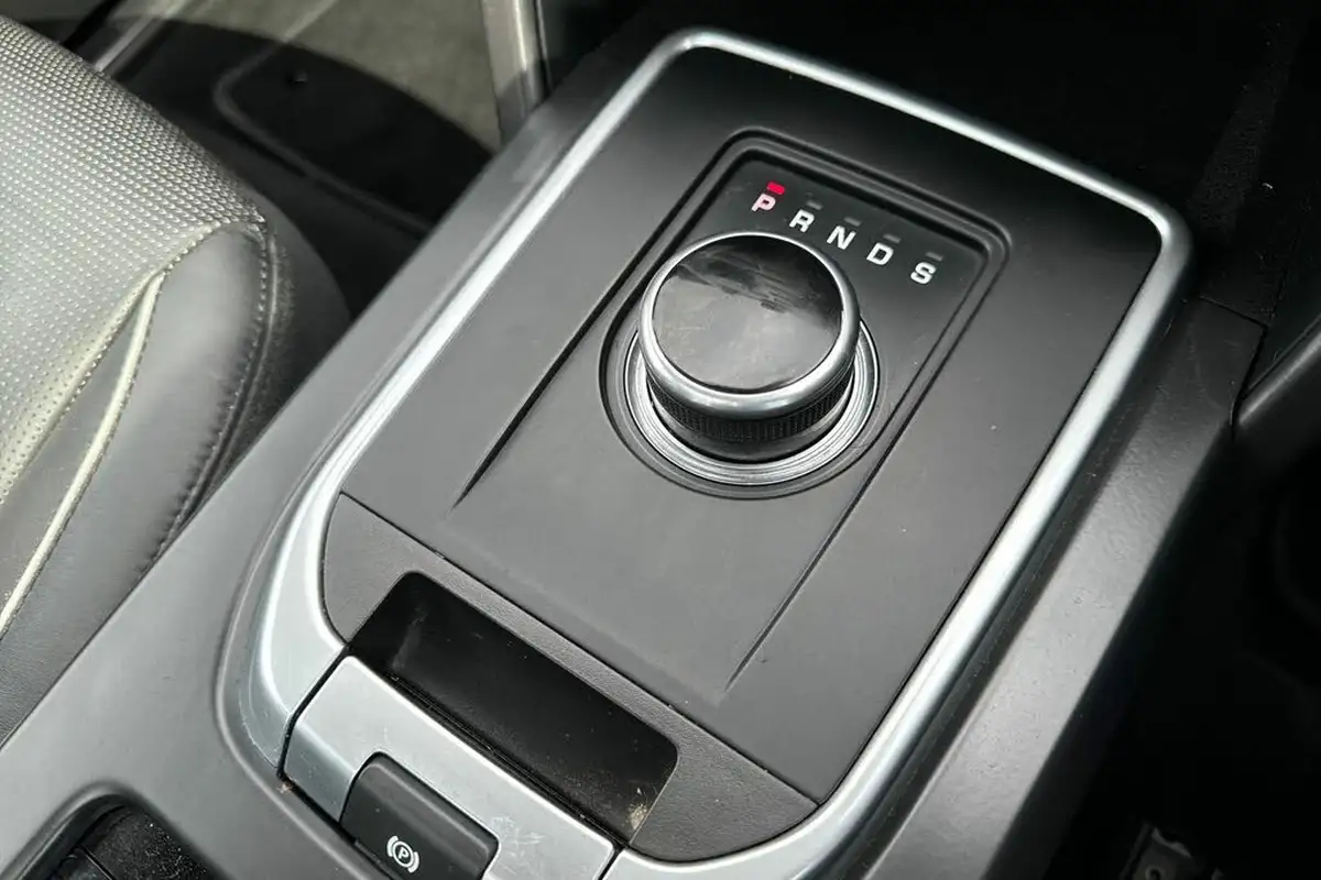 2017-land-rover-discovery-sport-20sd4-hse-dynamic-lux-big-12