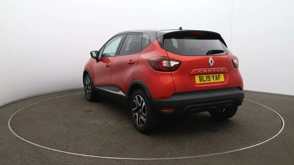 2019-renault-captur-09-tce-iconic-big-60