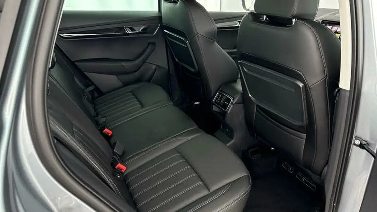 2021-skoda-karoq-10-tsi-se-l-110ps-big-25