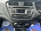 2017-hyundai-i20-14-se-auto-small-6