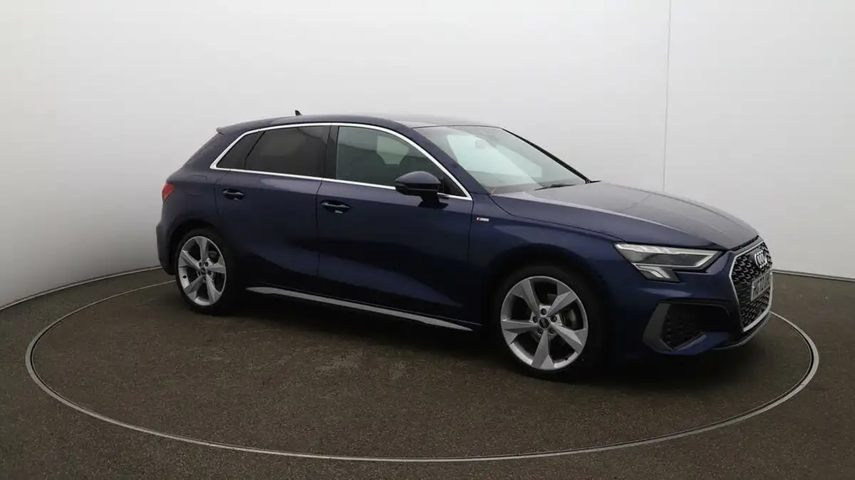 2023-audi-a3-15-35-tfsi-s-line-sportback-5d-big-36