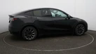 2022-tesla-model-y-e-long-range-small-49